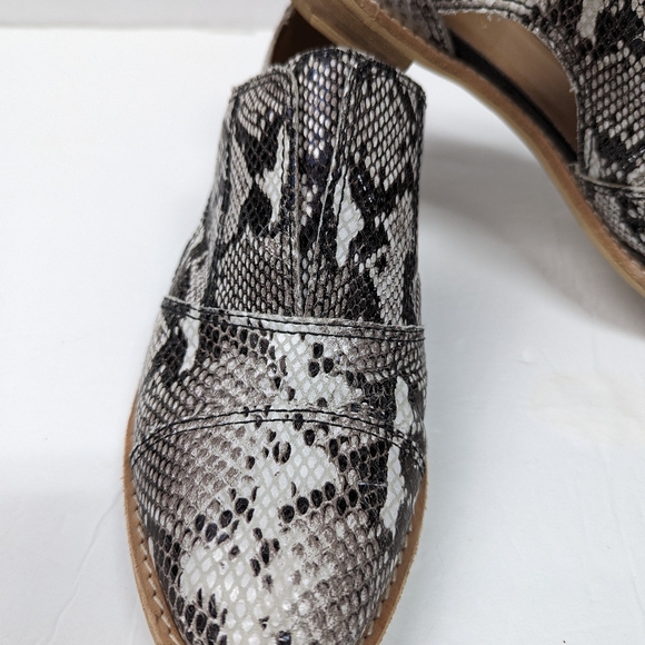 All Black Footwear Flats | Man Tailored slip on snake print loafers size 7.5 - Picture 4 of 13